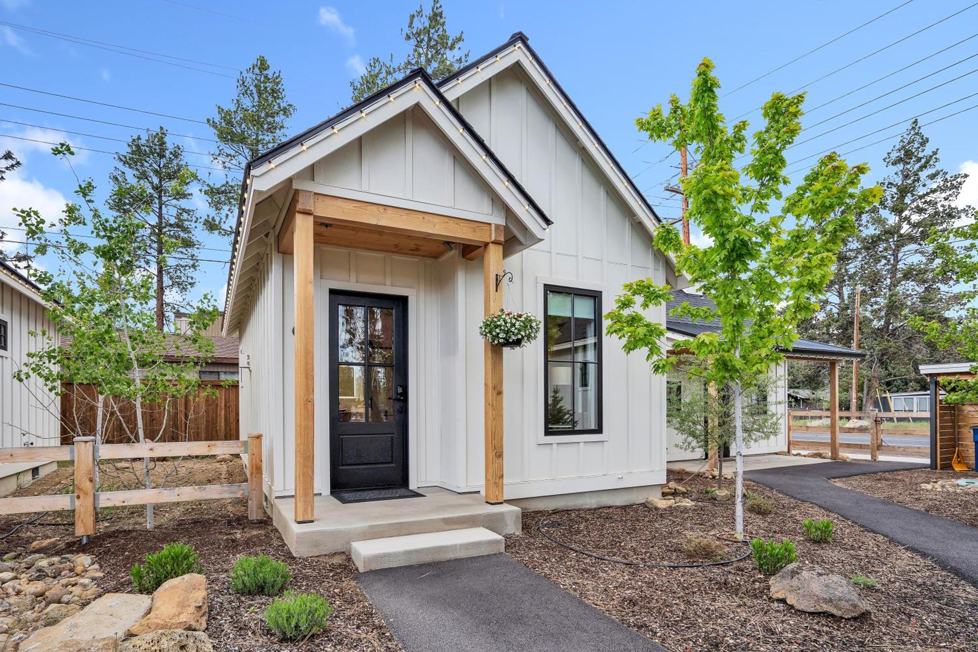 The Scout Boutique Cottages 시스터스 외부 사진